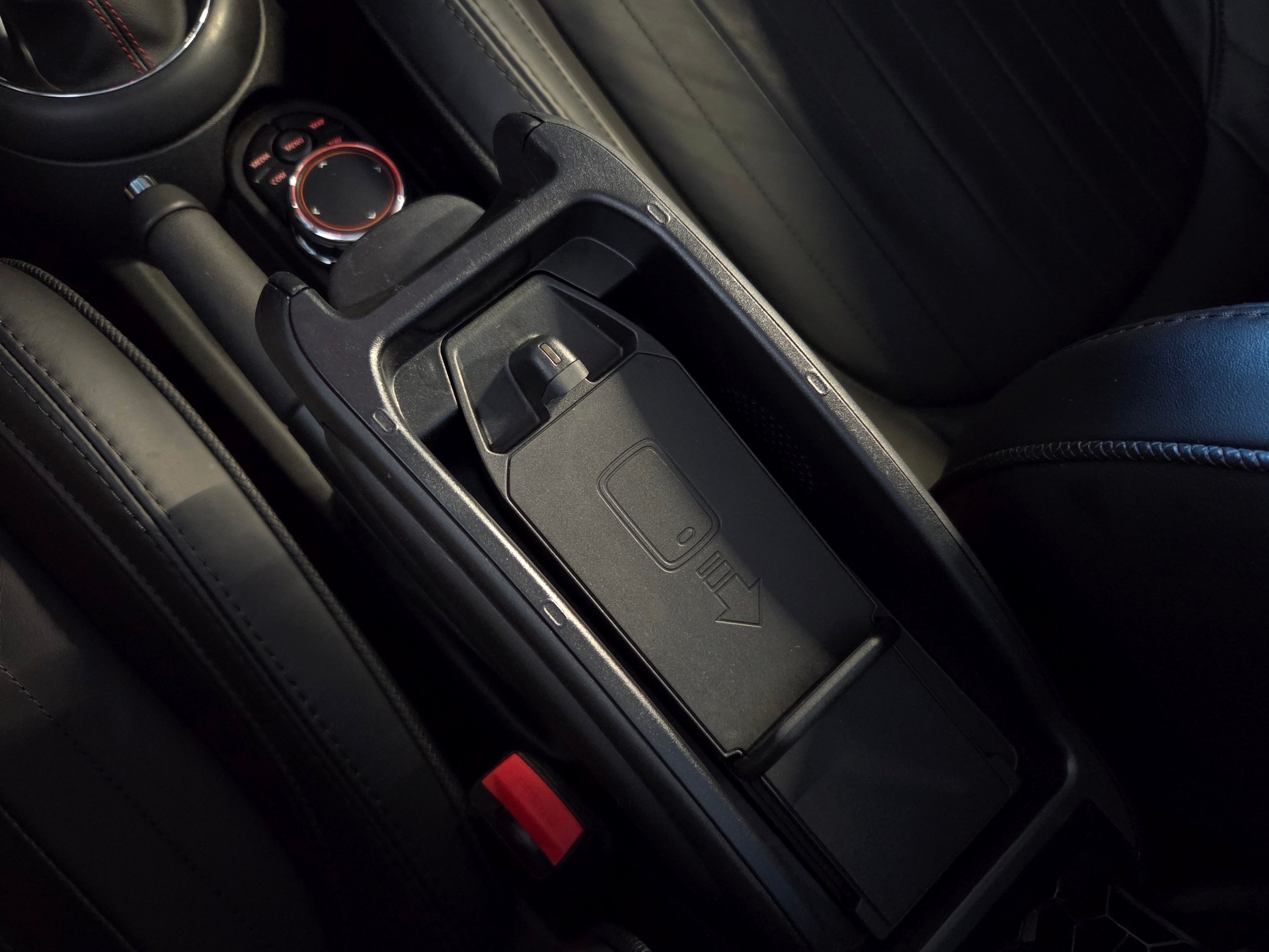 MINI Cabrio F57 2.0i Cooper S SDKG-image-14