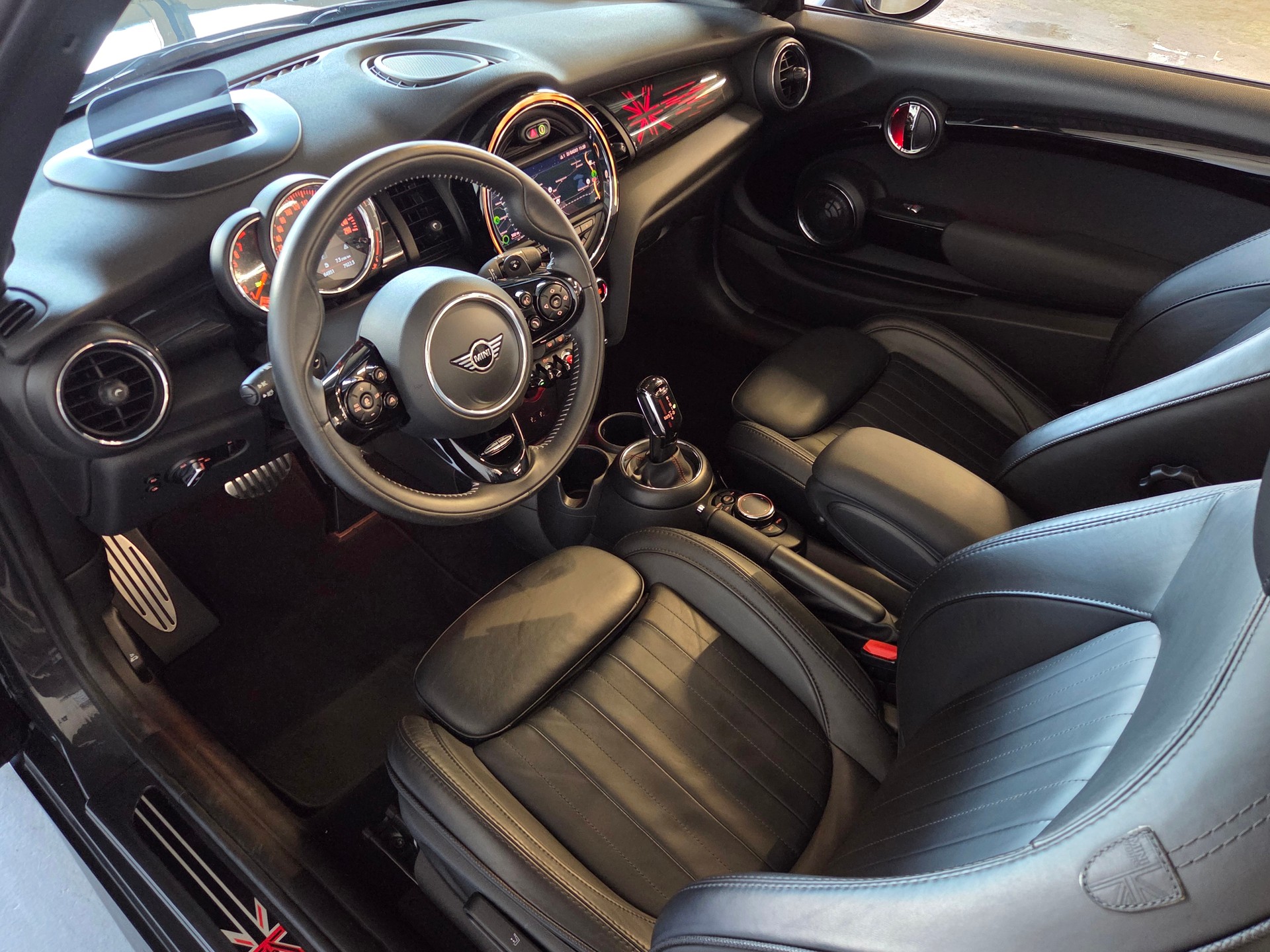 MINI Cabrio F57 2.0i Cooper S SDKG-image-5