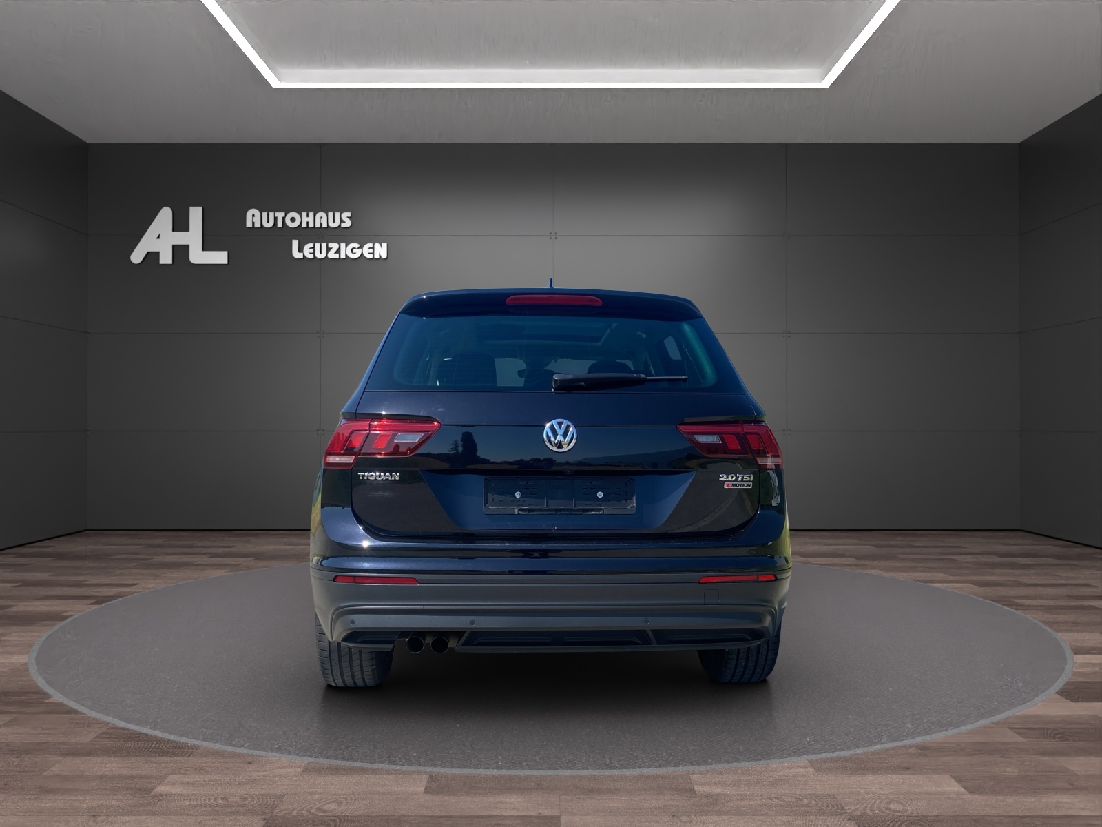 VW Tiguan 2.0TSI Comfortline 4Motion DSG-image-3