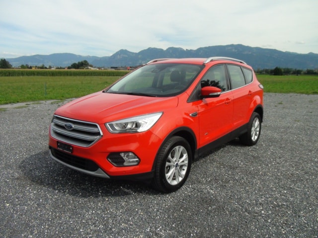FORD Kuga 1.5 EcoB 182 Titanium-image-2