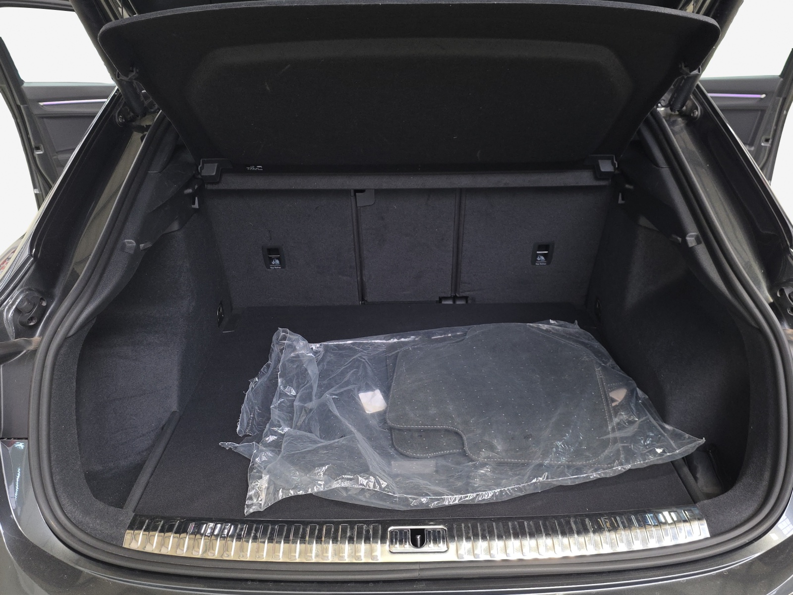 AUDI Q3 Sportback 35 TFSI S line Attraction S-tronic-image-12