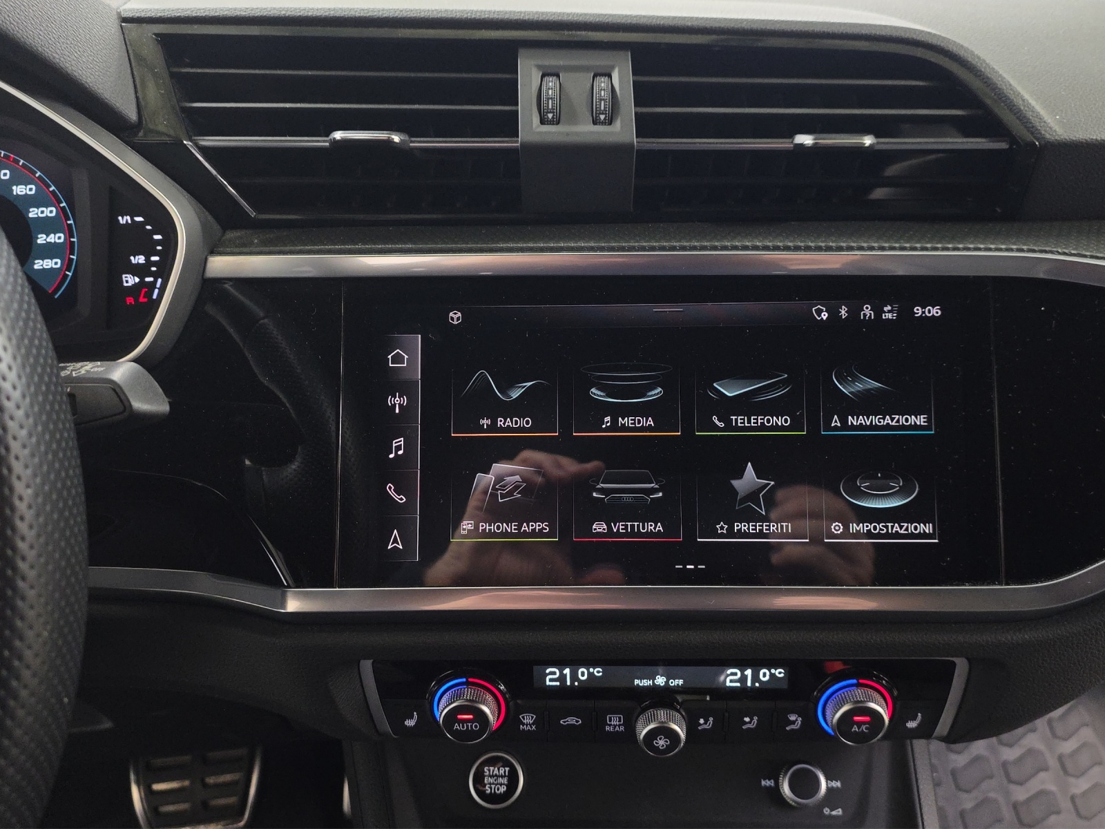 AUDI Q3 Sportback 35 TFSI S line Attraction S-tronic-image-10