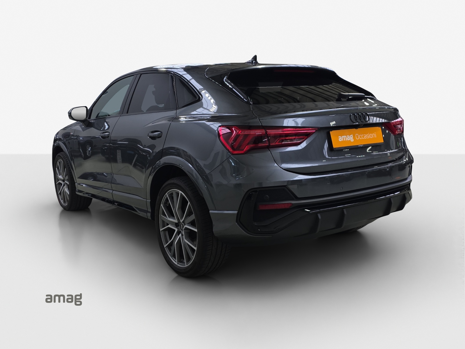 AUDI Q3 Sportback 35 TFSI S line Attraction S-tronic-image-2