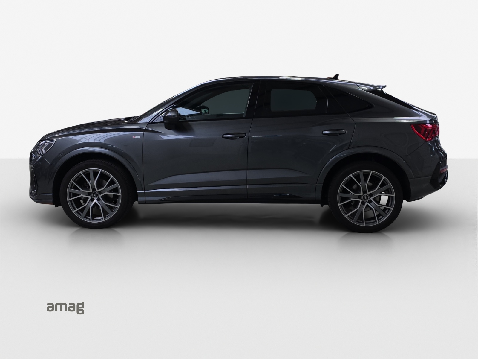 AUDI Q3 Sportback 35 TFSI S line Attraction S-tronic-image-1