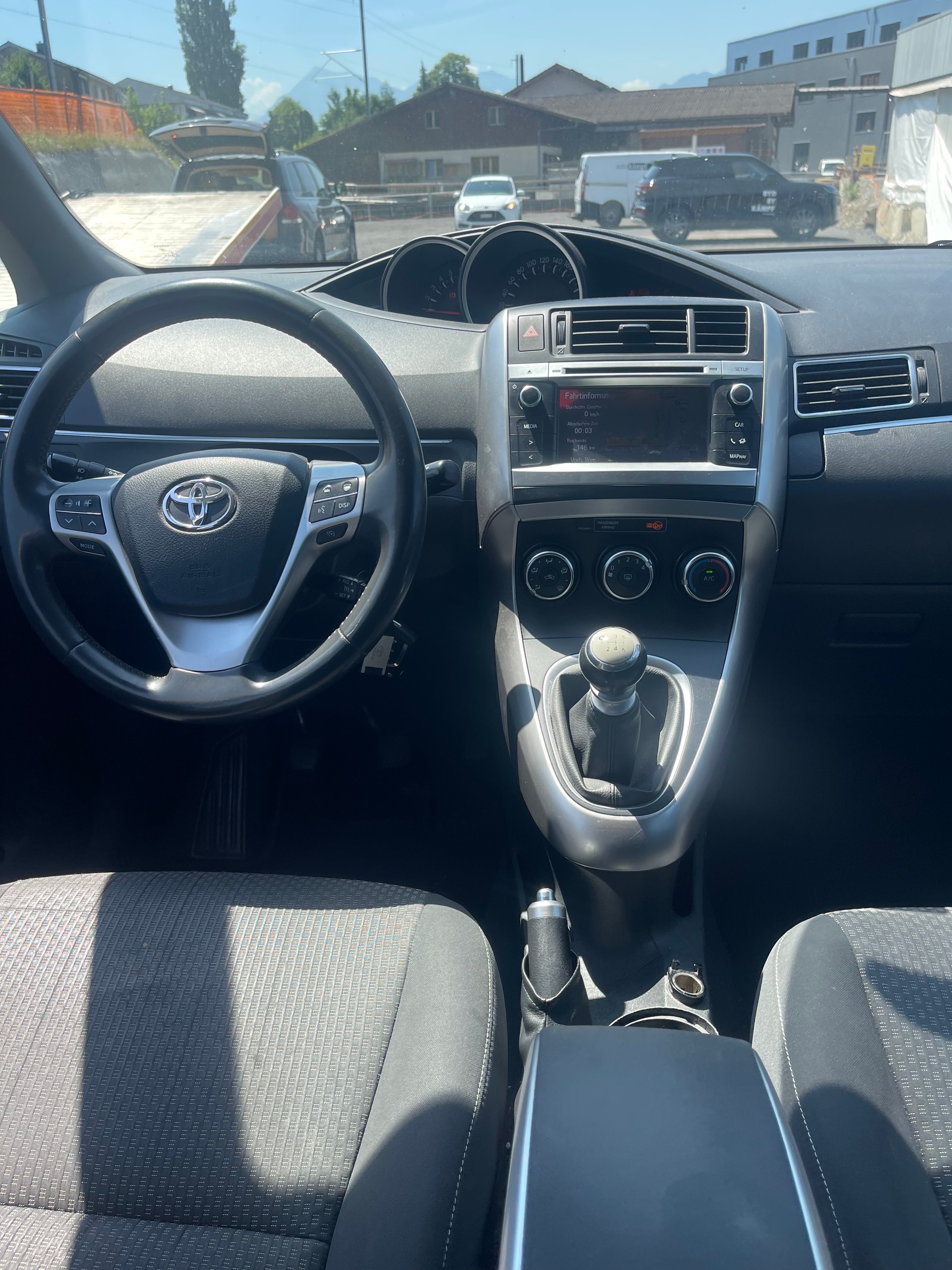 TOYOTA Verso 1.8 Luna-image-11