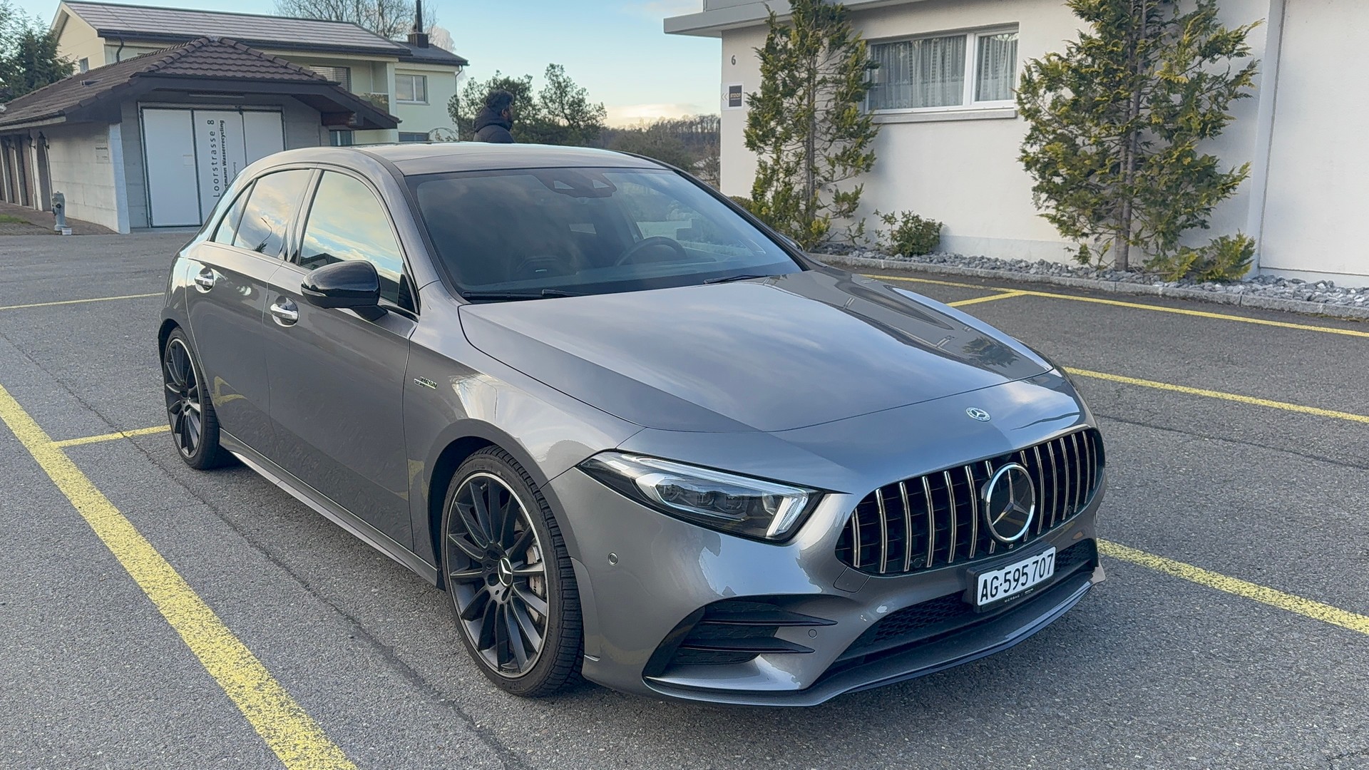MERCEDES-BENZ A 35 AMG 4Matic Speedshift-image-0