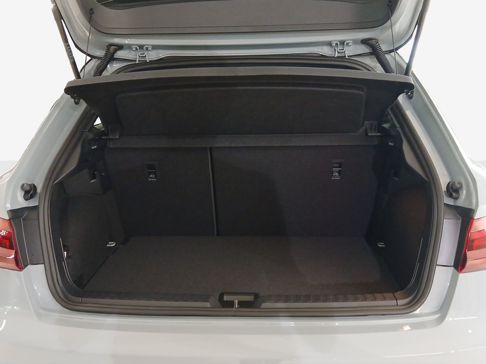 AUDI A1 Sportback 35 TFSI S Line S-tronic-image-12
