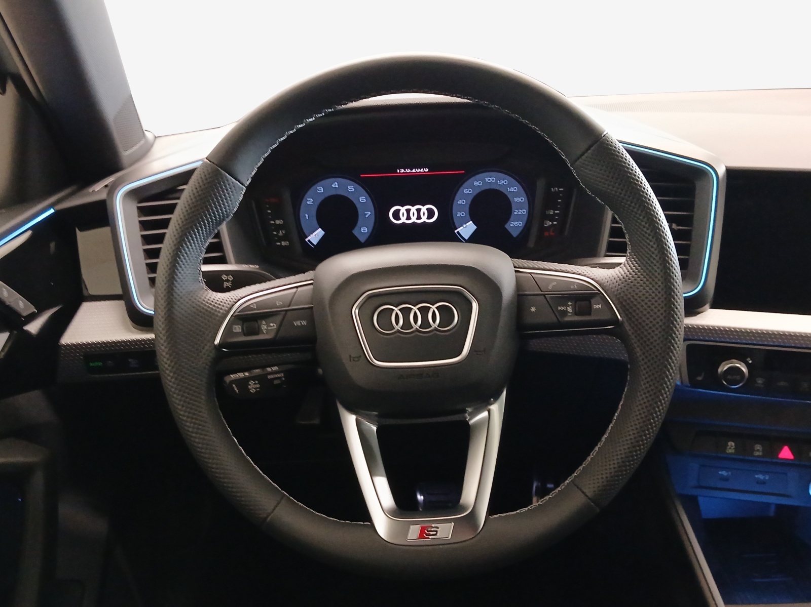AUDI A1 Sportback 35 TFSI S Line S-tronic-image-9