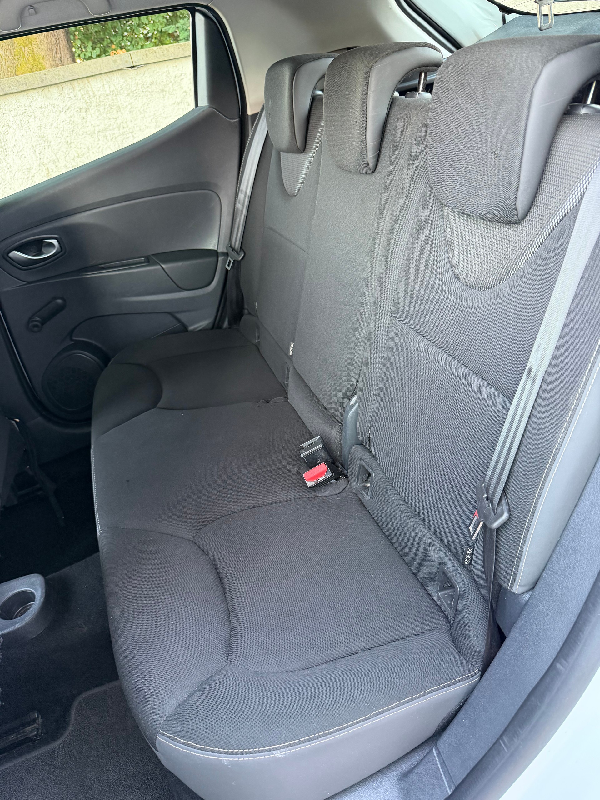 RENAULT Clio 1.2 16V Life / Service gepflegt / 36 Monate Garantie exklusive / Tempomat / 8 Fach-image-13