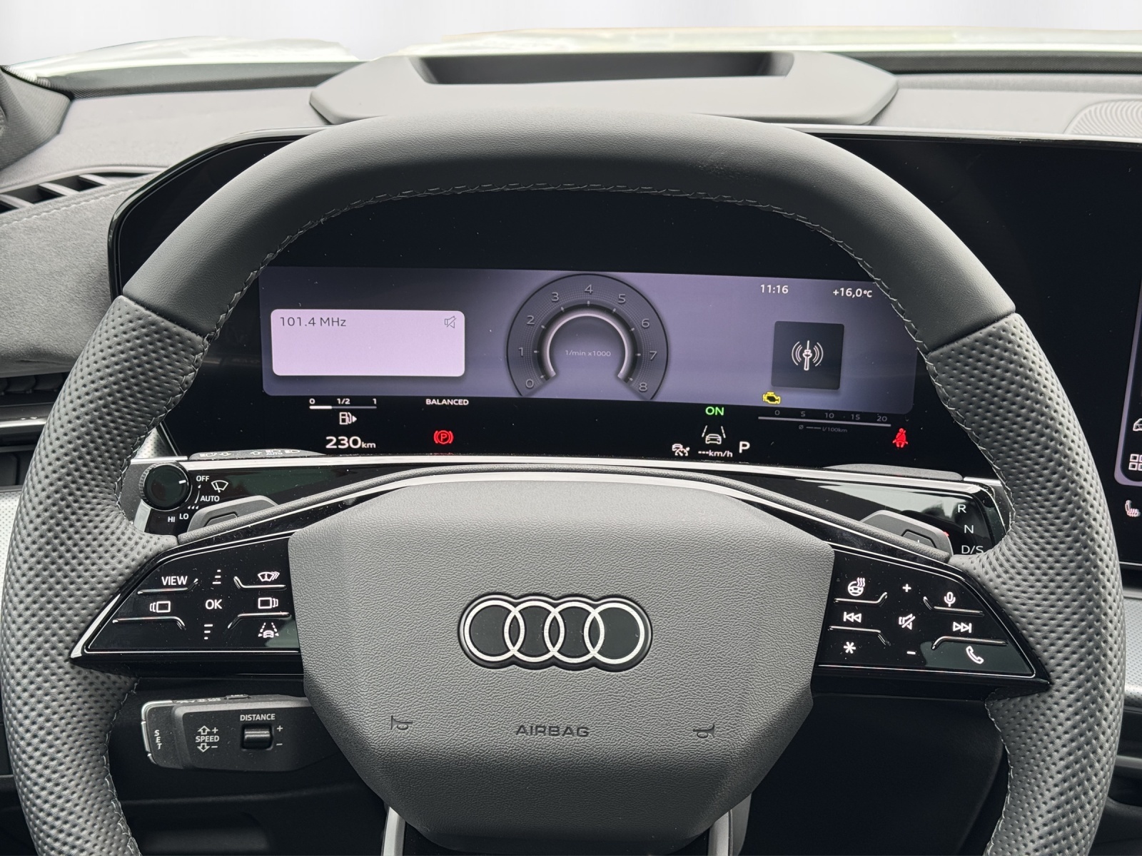 AUDI Q3 SUV e-hybrid 200 kW S tronig-image-7