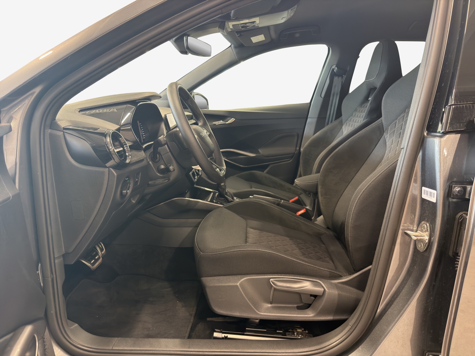 SKODA Fabia 1.0 TSI Dynamic DSG-image-7
