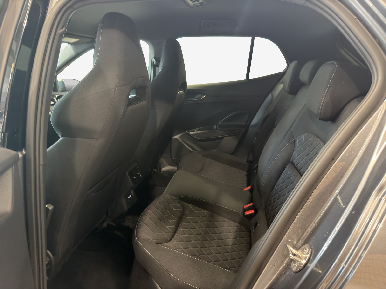 SKODA Fabia 1.0 TSI Dynamic DSG-image-11