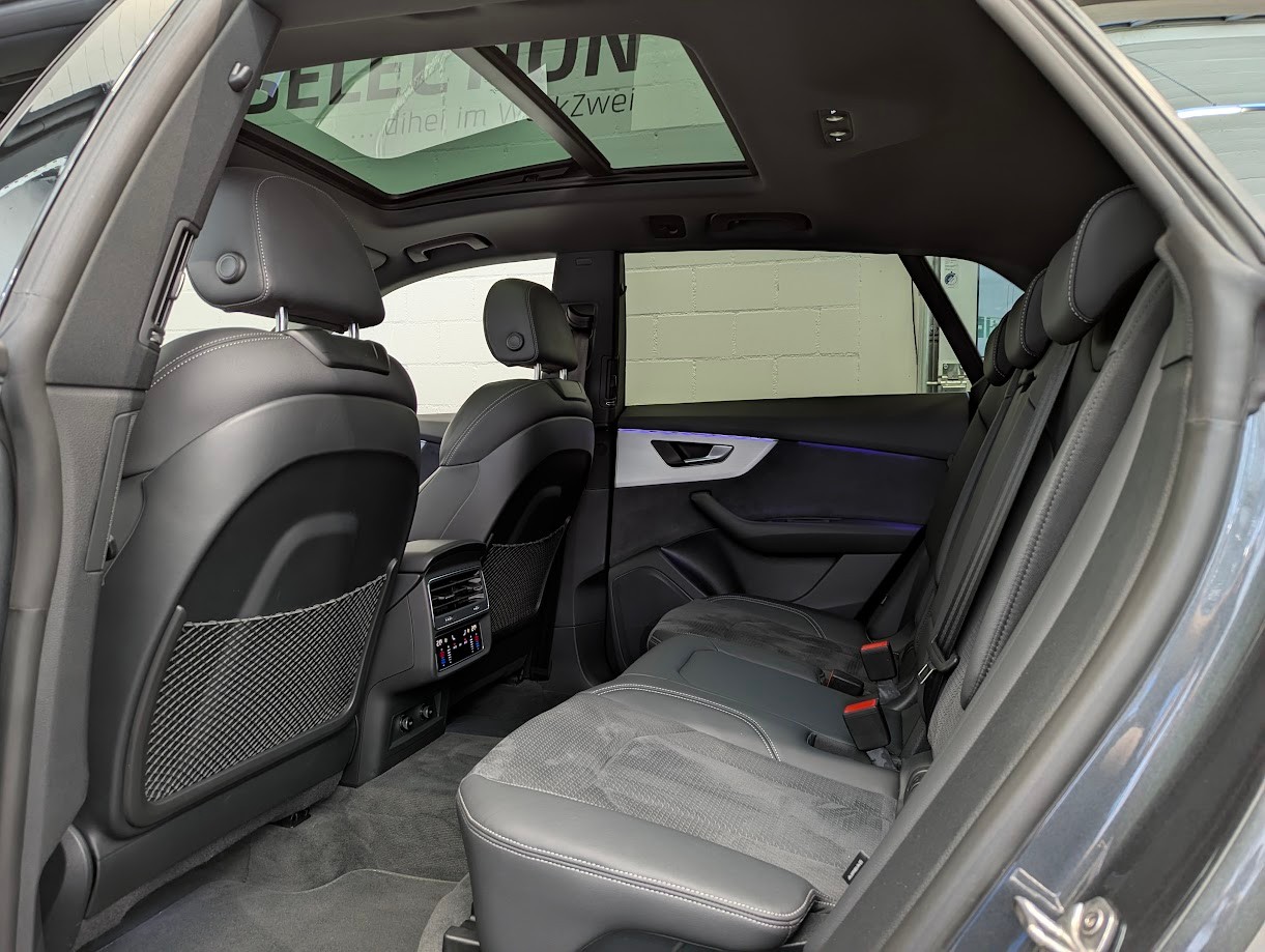 AUDI Q8 SUV 3.0 V6 50 TDI quattro S-Line T-Tronic*2xS-LINE BLACK-PACK PLUS LUFT 22 ZOLL 360CAM HEAD-UP*-image-26