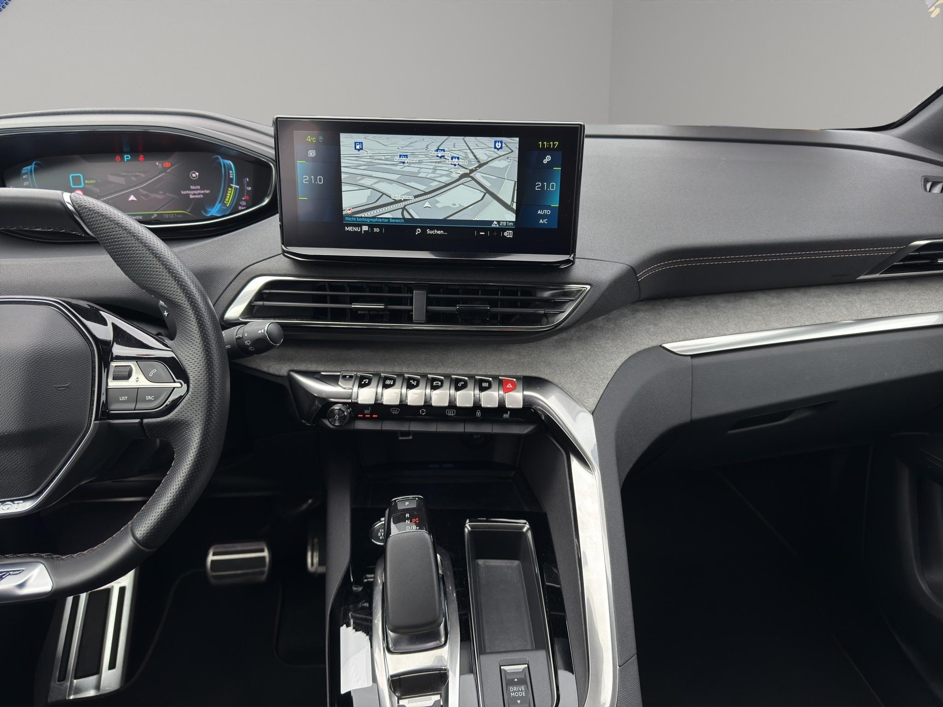 PEUGEOT 3008 1.6 Plug-in Hybrid4 GT Pack-image-5