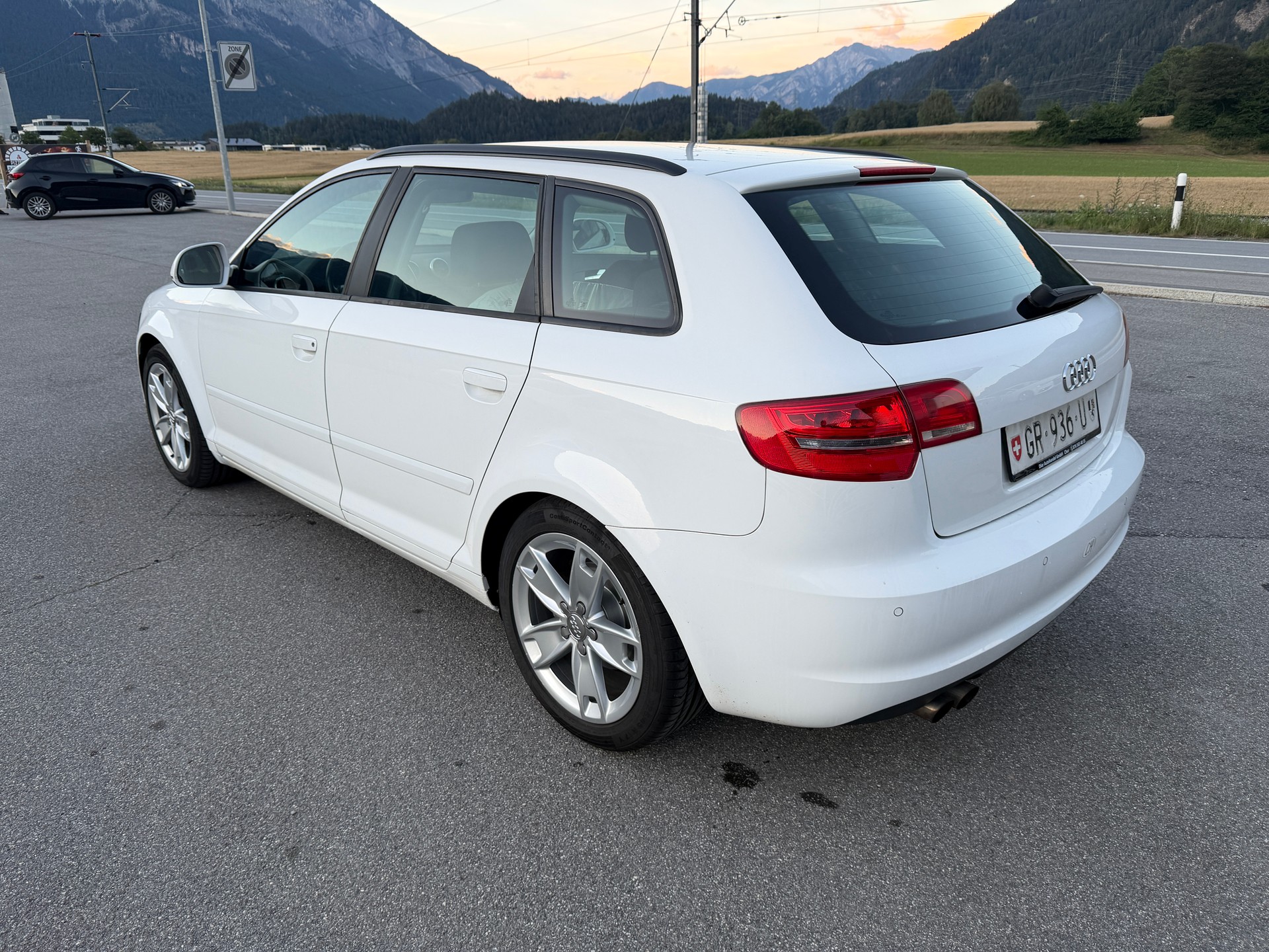 AUDI A3 Sportback 1.8 TFSI Snow quattro-image-5