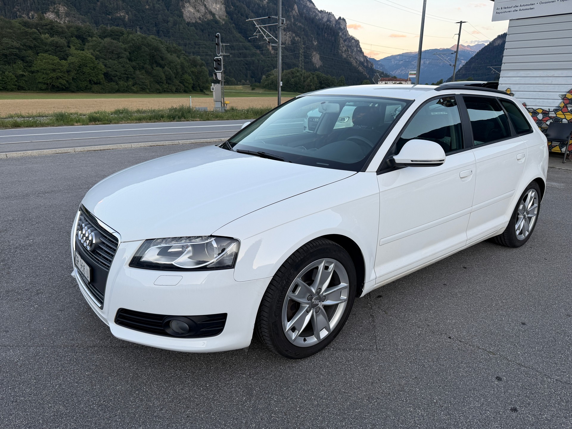 AUDI A3 Sportback 1.8 TFSI Snow quattro-image-1