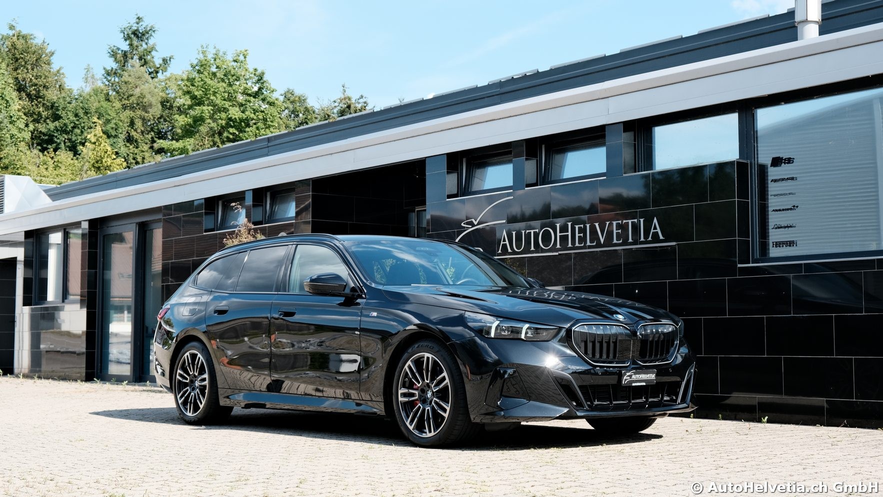 BMW 540d xDrive 48V Touring M Sport Pro Steptronic-image-21