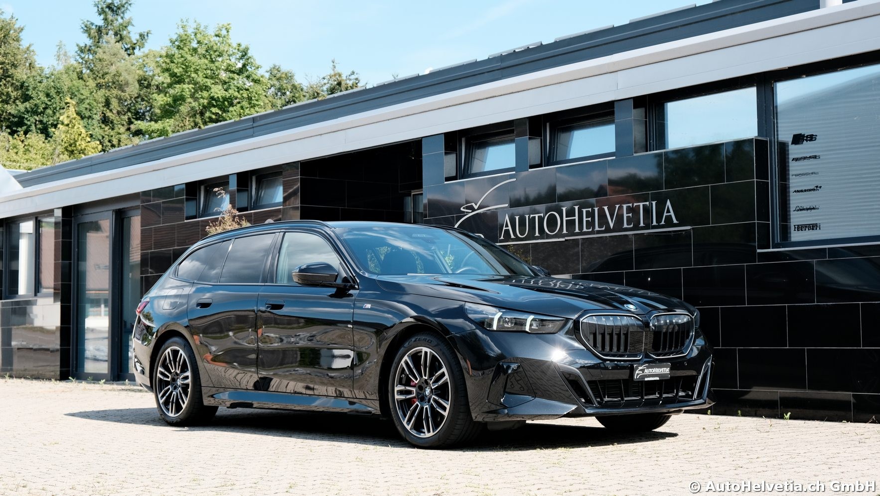 BMW 540d xDrive 48V Touring M Sport Pro Steptronic-image-0