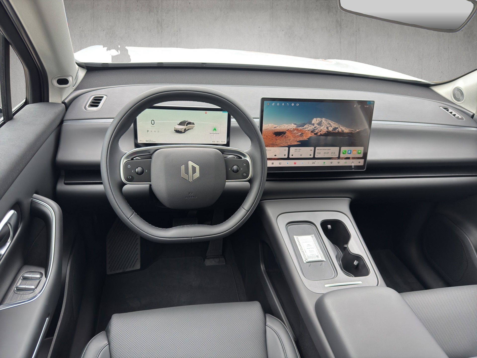 LEAPMOTOR C10 EV AWD-image-14