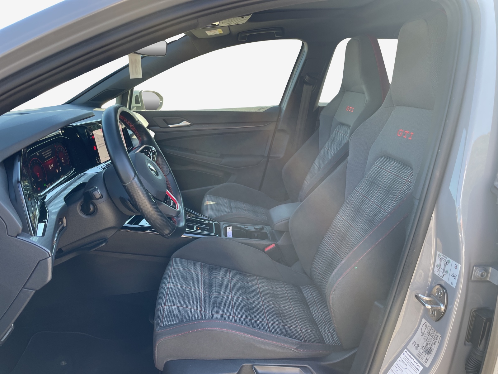 VW Golf 2.0 TSI GTI DSG-image-7