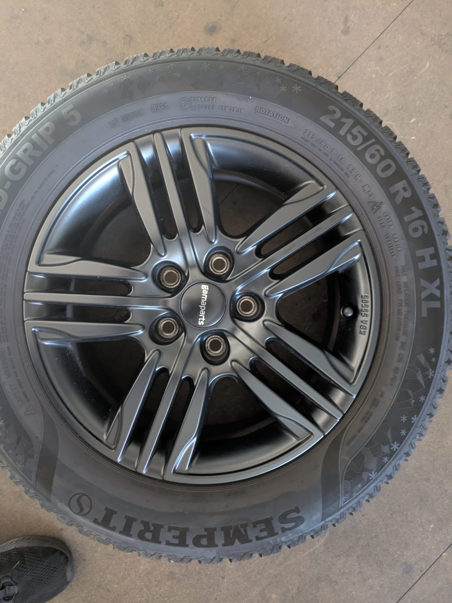 SKODA Karoq 1.5 TSI SportLine DSG-image-27