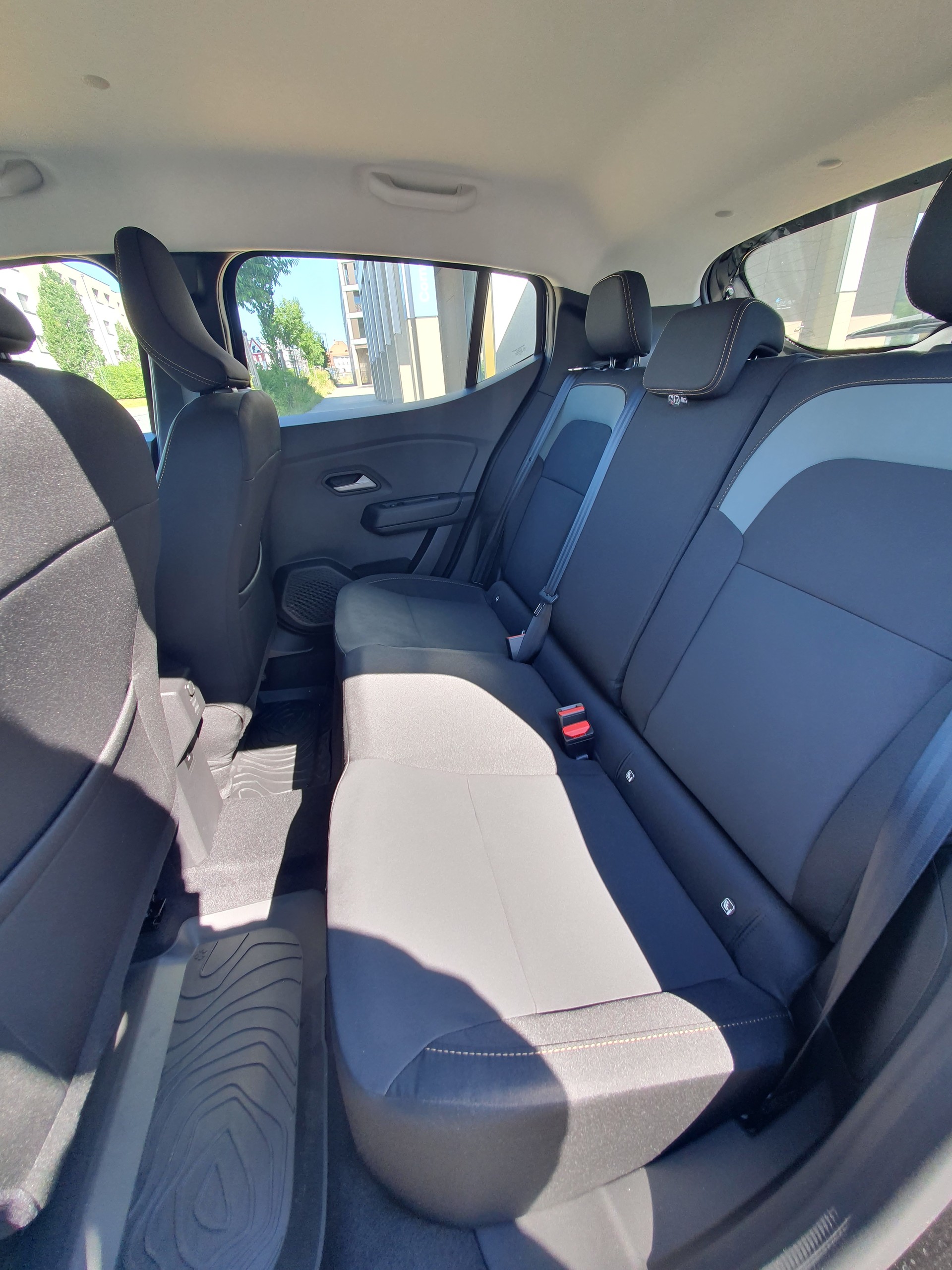 DACIA Sandero Stepway TCe 110 Extreme-image-7