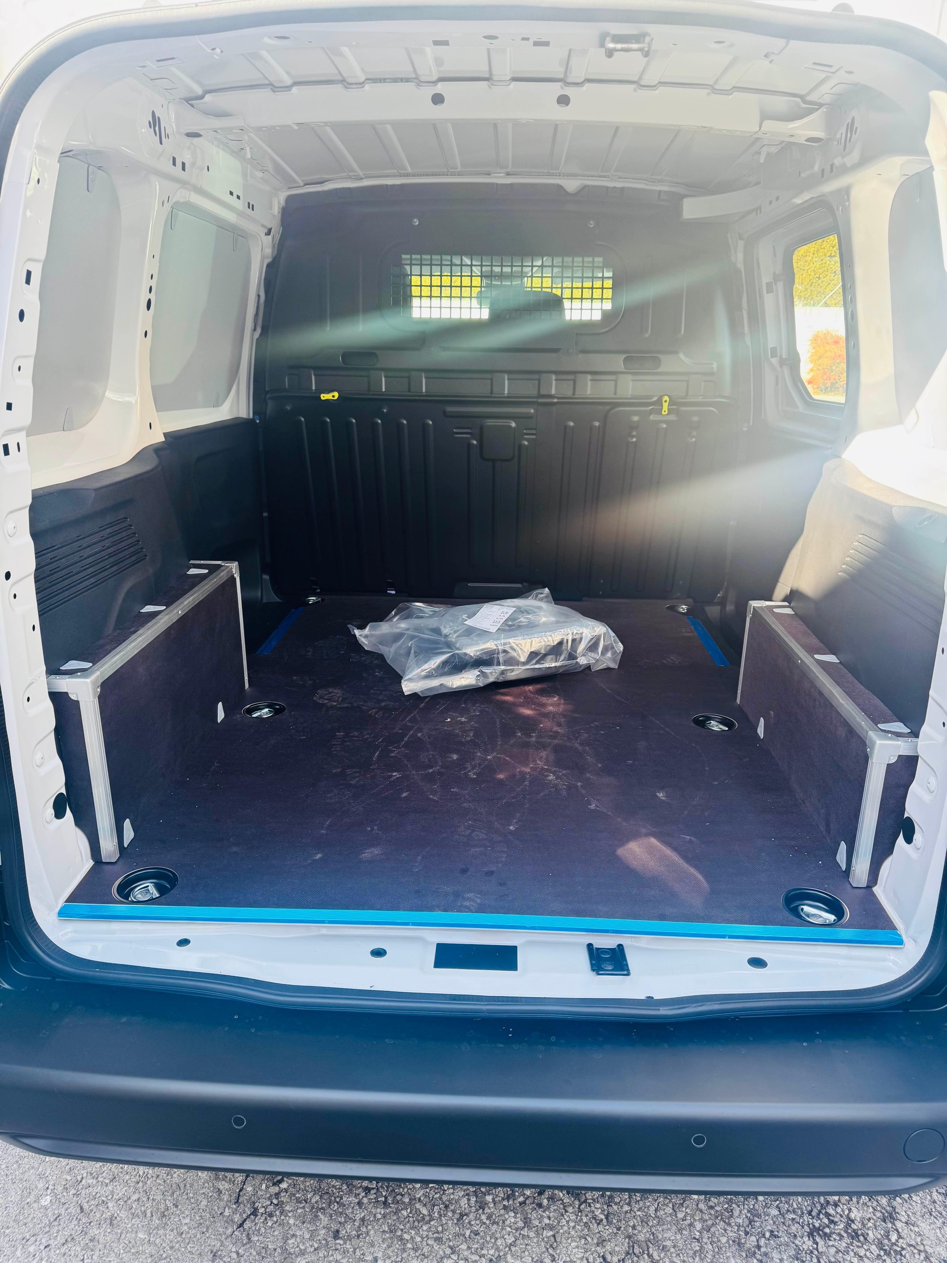 CITROEN NEW Berlingo M 1.5 BlueHDi 100 First S/S-image-9