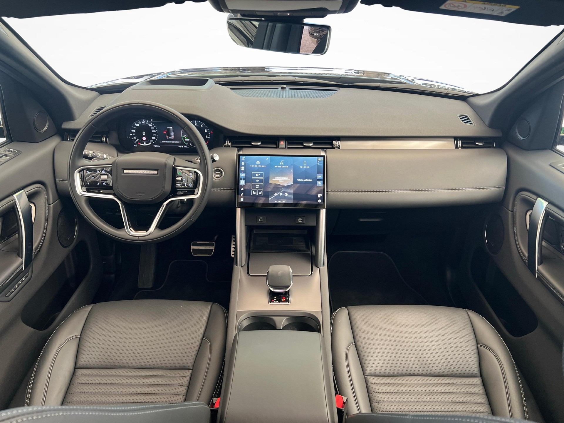 LAND ROVER Discovery Sport 1.5 T 270e Dynamic HSE-image-8