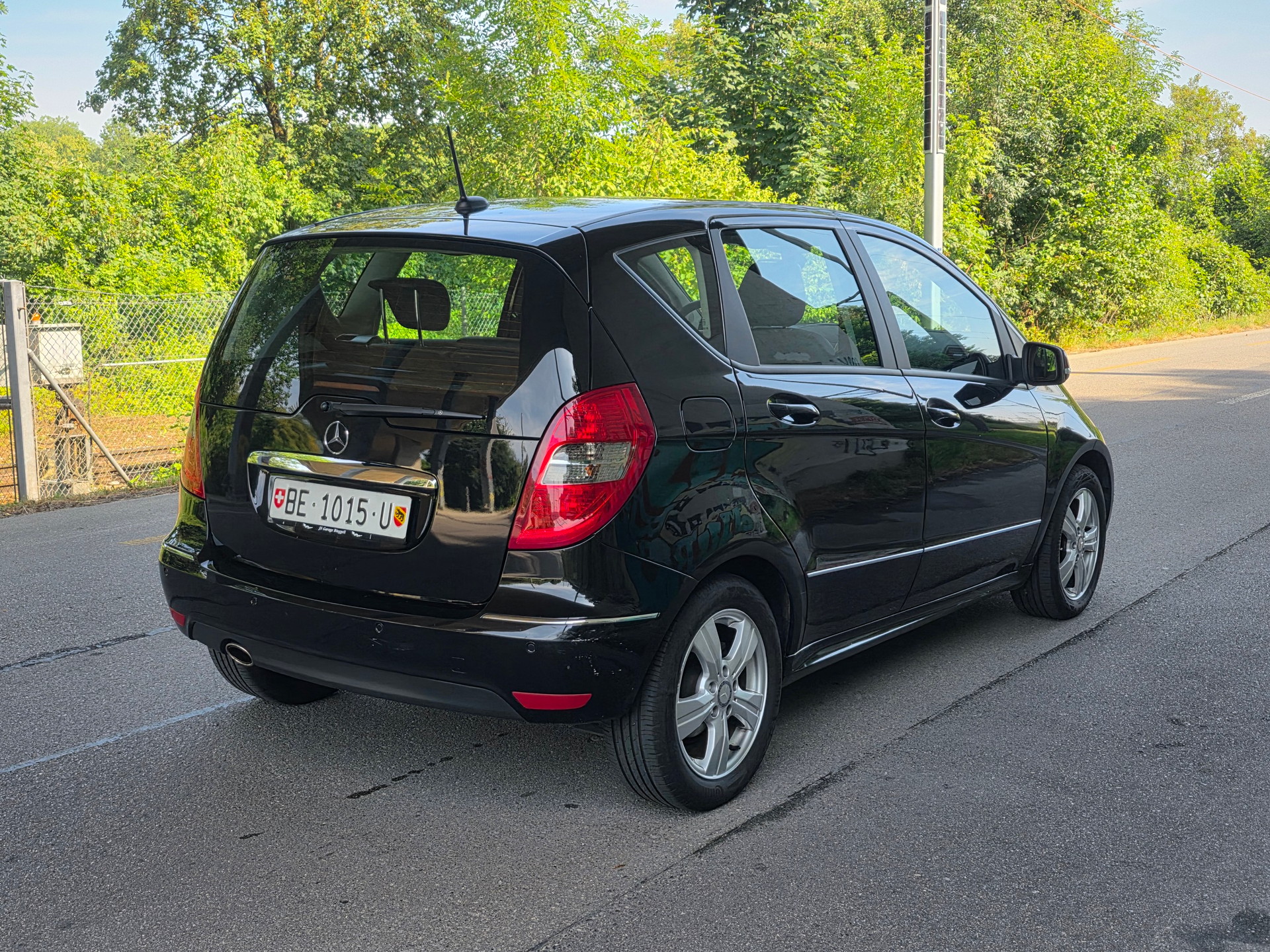 MERCEDES-BENZ A 180 Avantgarde Selection Autotronic / Neu ab Mfk-image-5