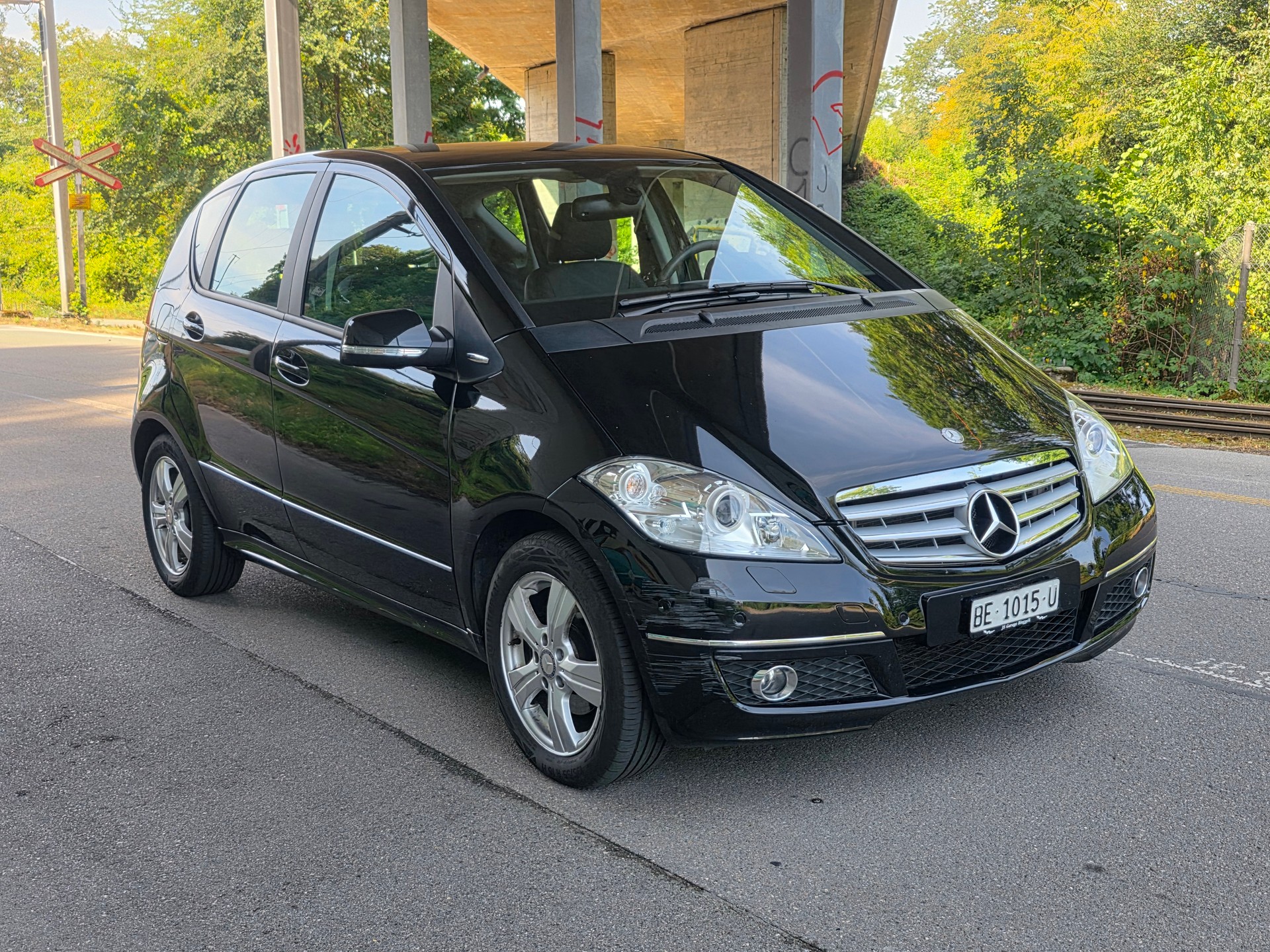 MERCEDES-BENZ A 180 Avantgarde Selection Autotronic / Neu ab Mfk-image-4