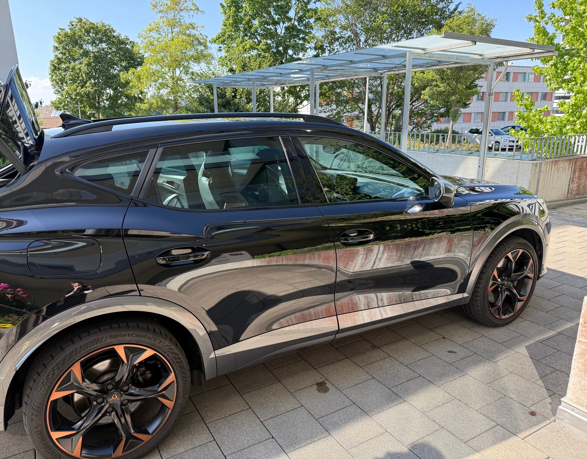 CUPRA 2.0 TSI VZ 4Drive DSG-image-2