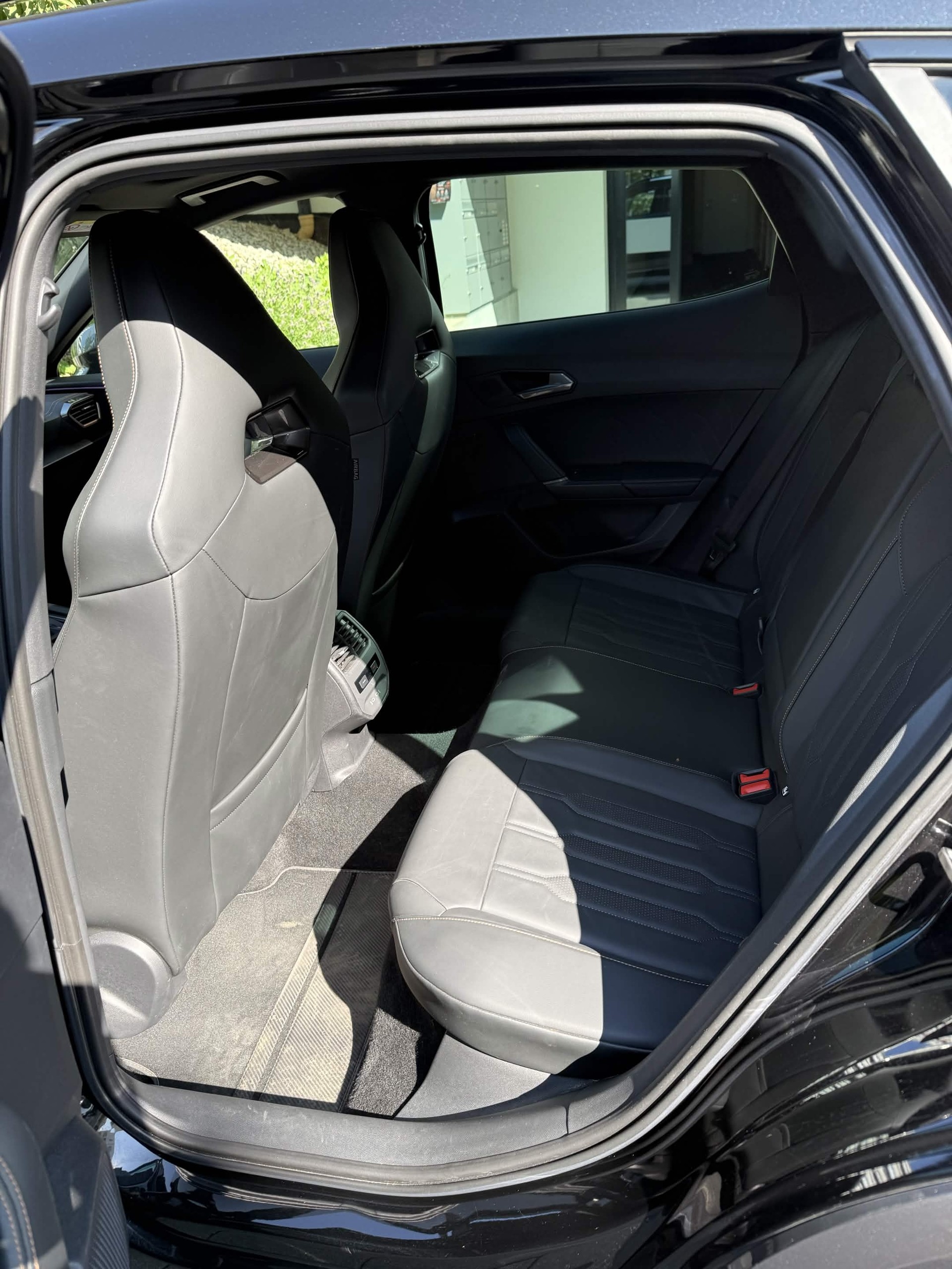 CUPRA 2.0 TSI VZ 4Drive DSG-image-8