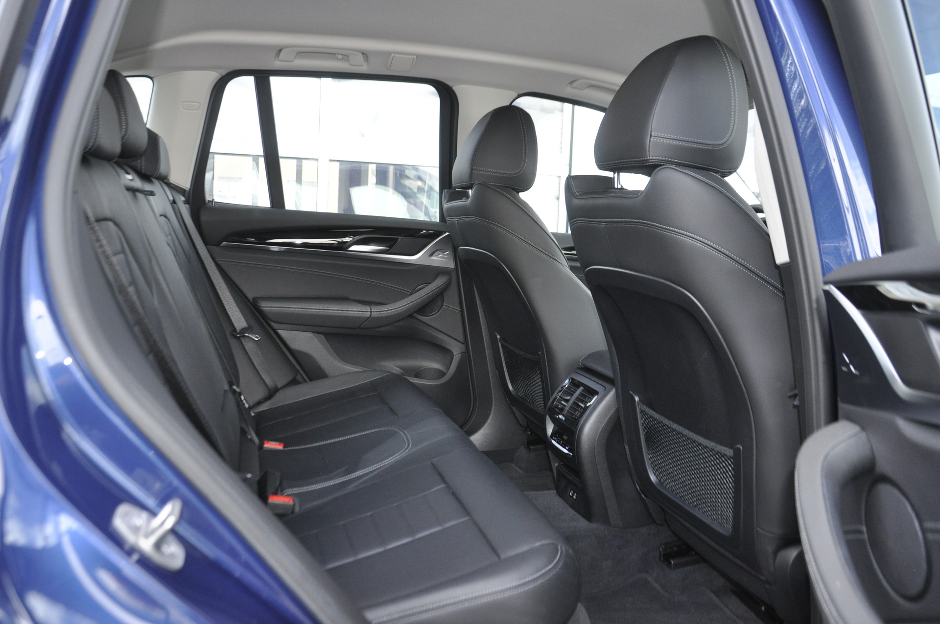 BMW X3 xDrive 48V 30d-image-8