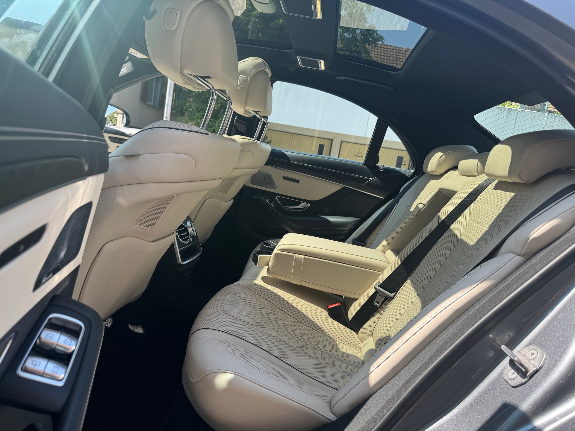 MERCEDES-BENZ S 400 d 4Matic 9G-Tronic-image-4