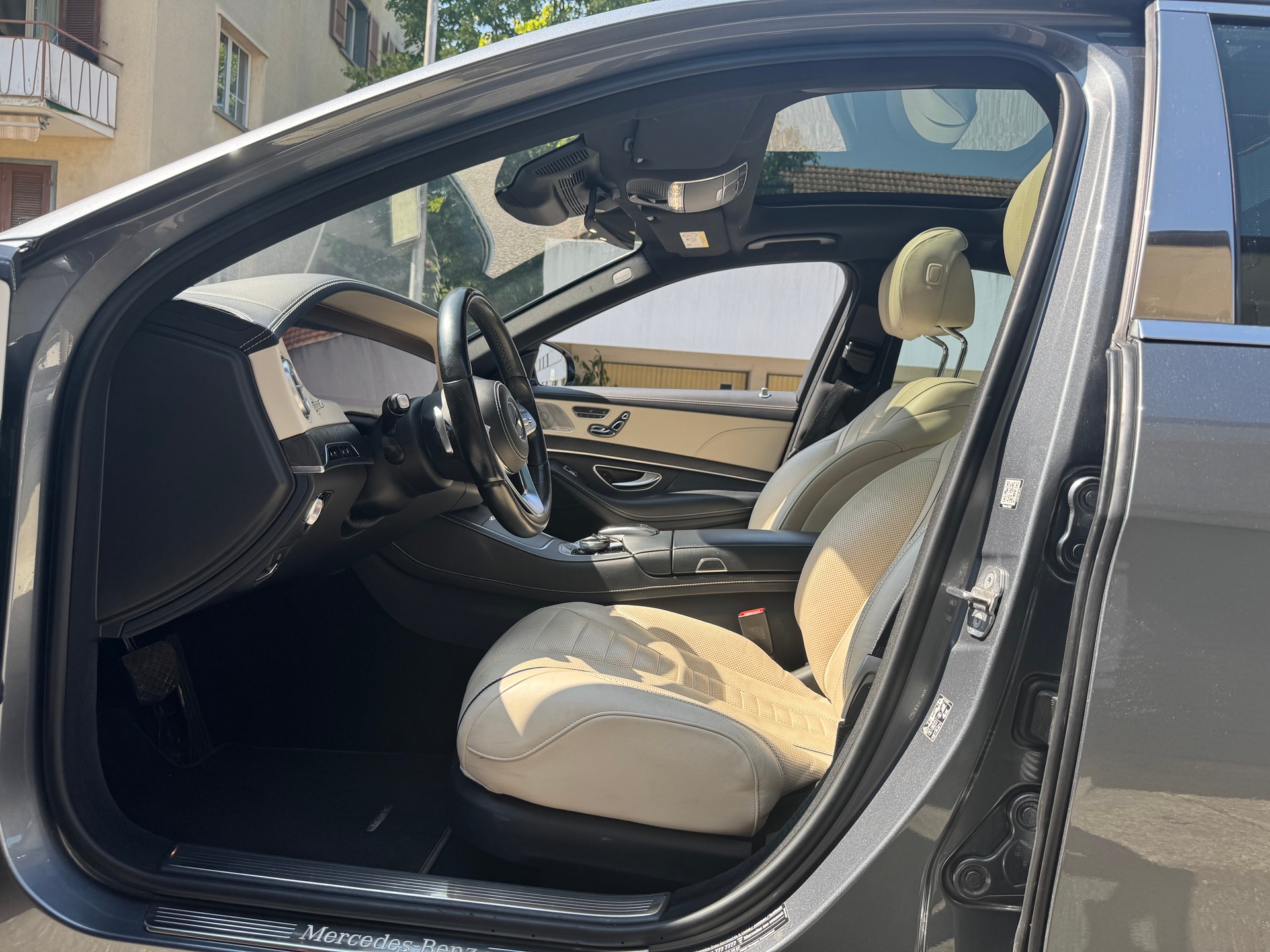 MERCEDES-BENZ S 400 d 4Matic 9G-Tronic-image-15