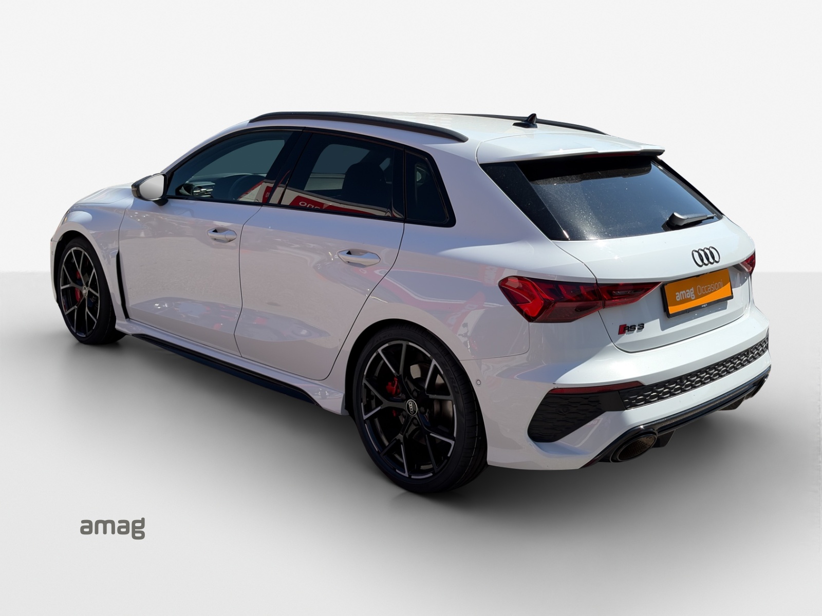 AUDI RS3 Sportback 2.5 TSI quattro S-tronic-image-2