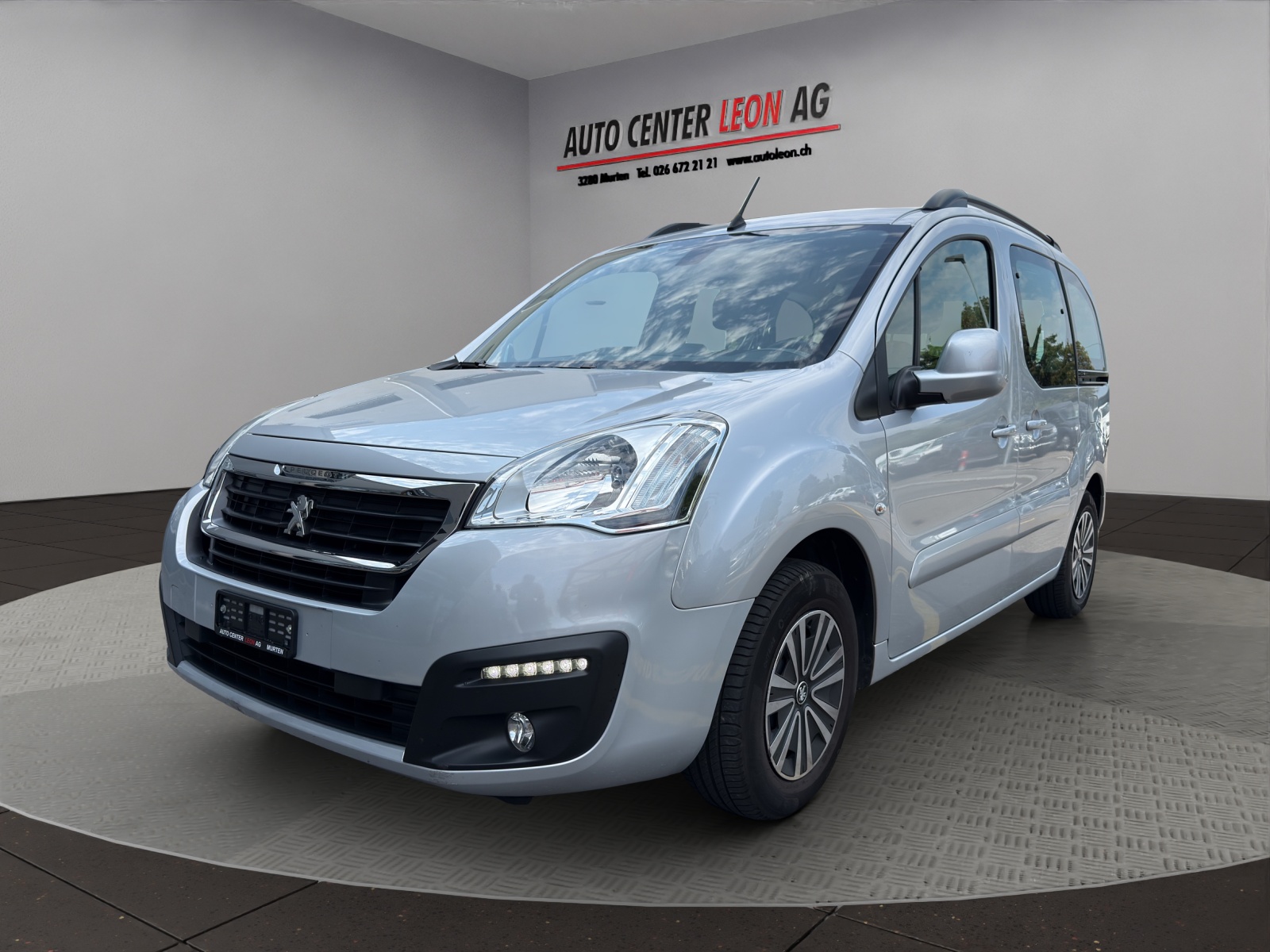 PEUGEOT Partner 1.6 BlueHDi Allure ETG6-image-1