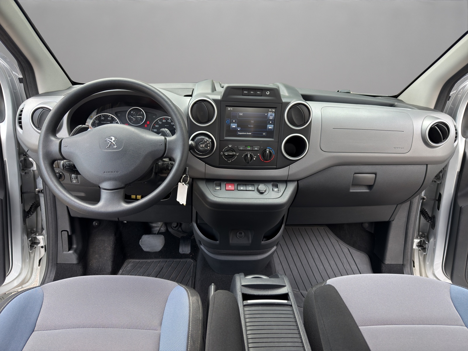 PEUGEOT Partner 1.6 BlueHDi Allure ETG6-image-13