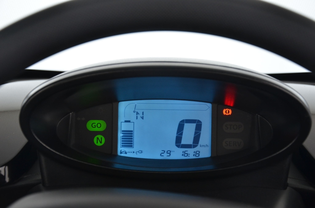 RENAULT Twizy Z.E. Sport Edition inkl. Batterie-image-13