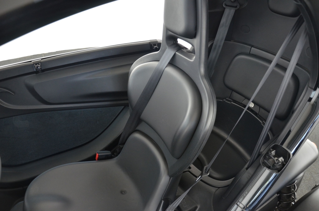 RENAULT Twizy Z.E. Sport Edition inkl. Batterie-image-11