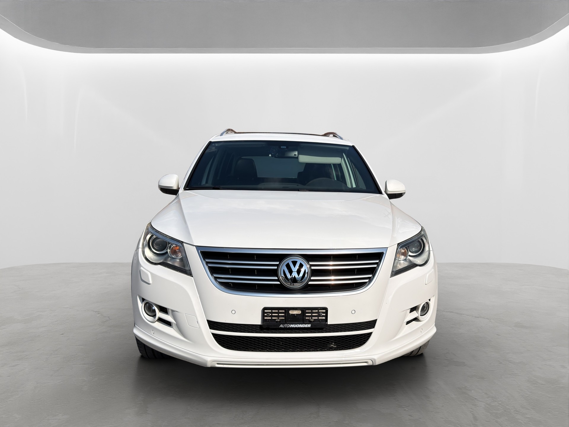 VW Tiguan 2.0 TDI Sport&Style-image-1