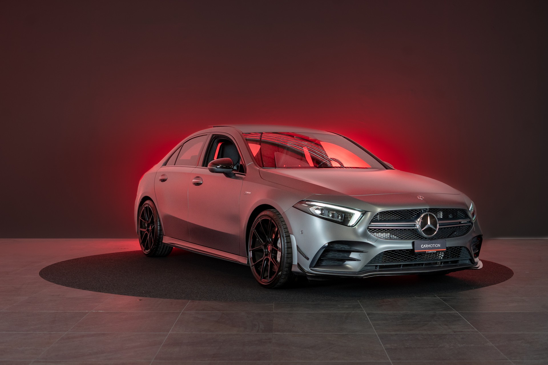 MERCEDES-BENZ A 35 AMG 4matic Limousine / CH-Fahrzeug / Panorama / el.Sitze-image-2