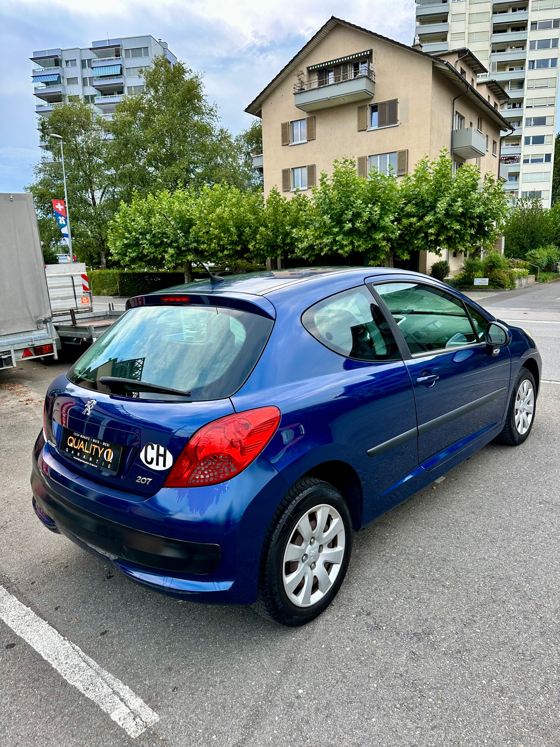 PEUGEOT 207 1.4 16V Look-image-3