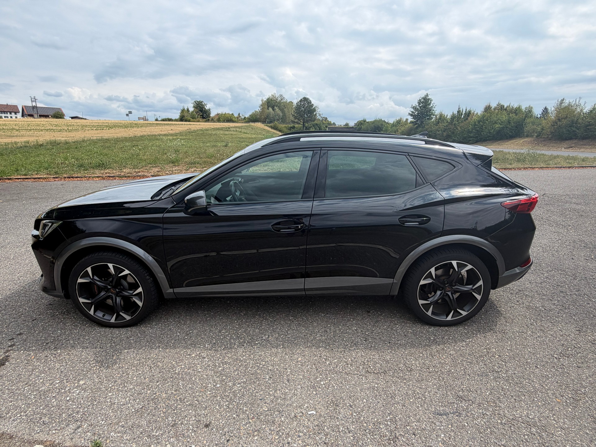 CUPRA 2.0 TSI VZ 4Drive DSG-image-1