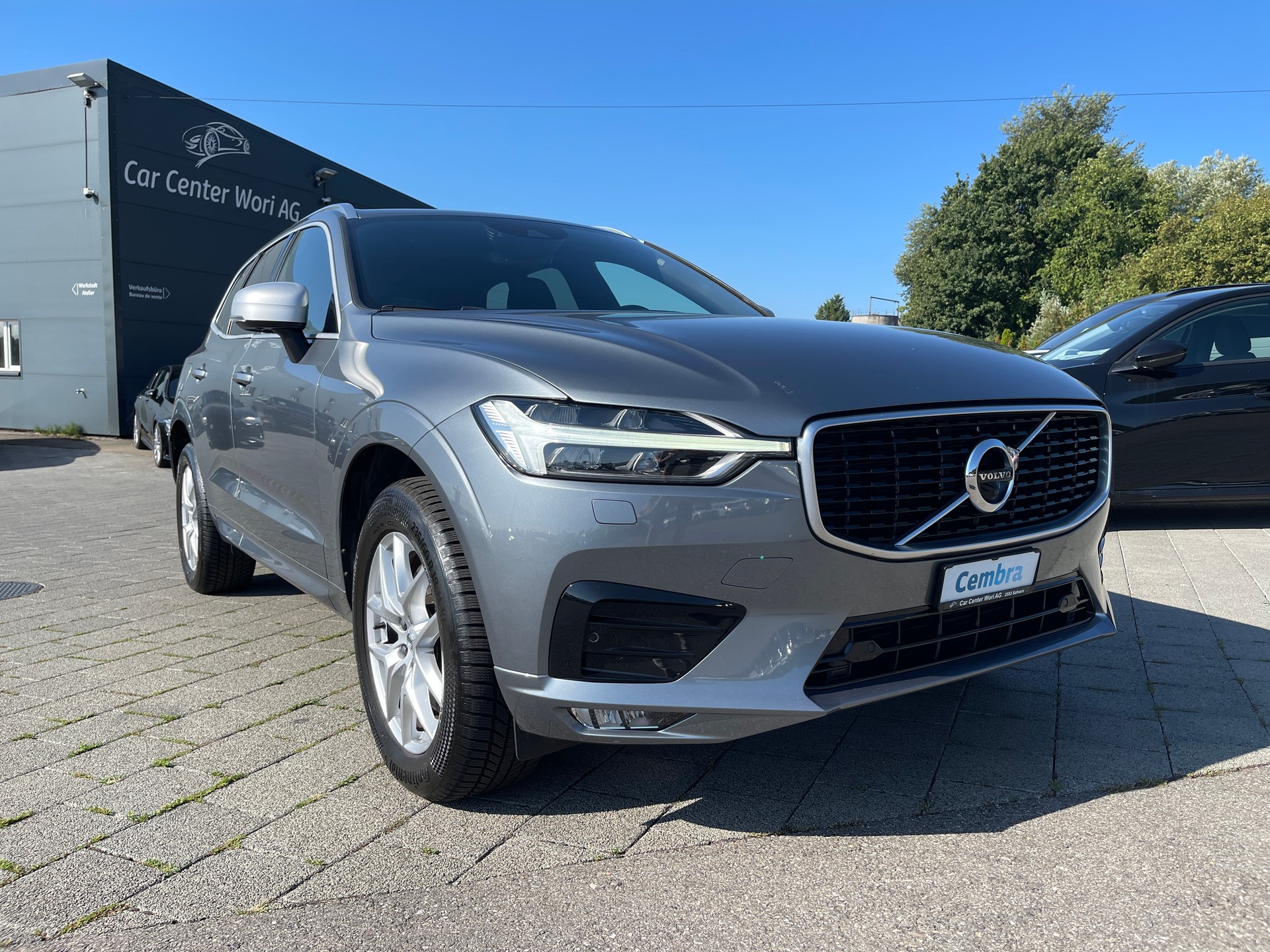 VOLVO XC60 D4 R-Design Geartronic-image-5