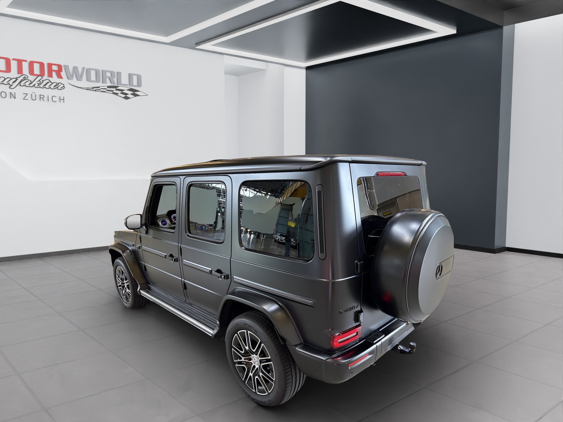 MERCEDES-BENZ G 450d 9G-Tronic-image-4