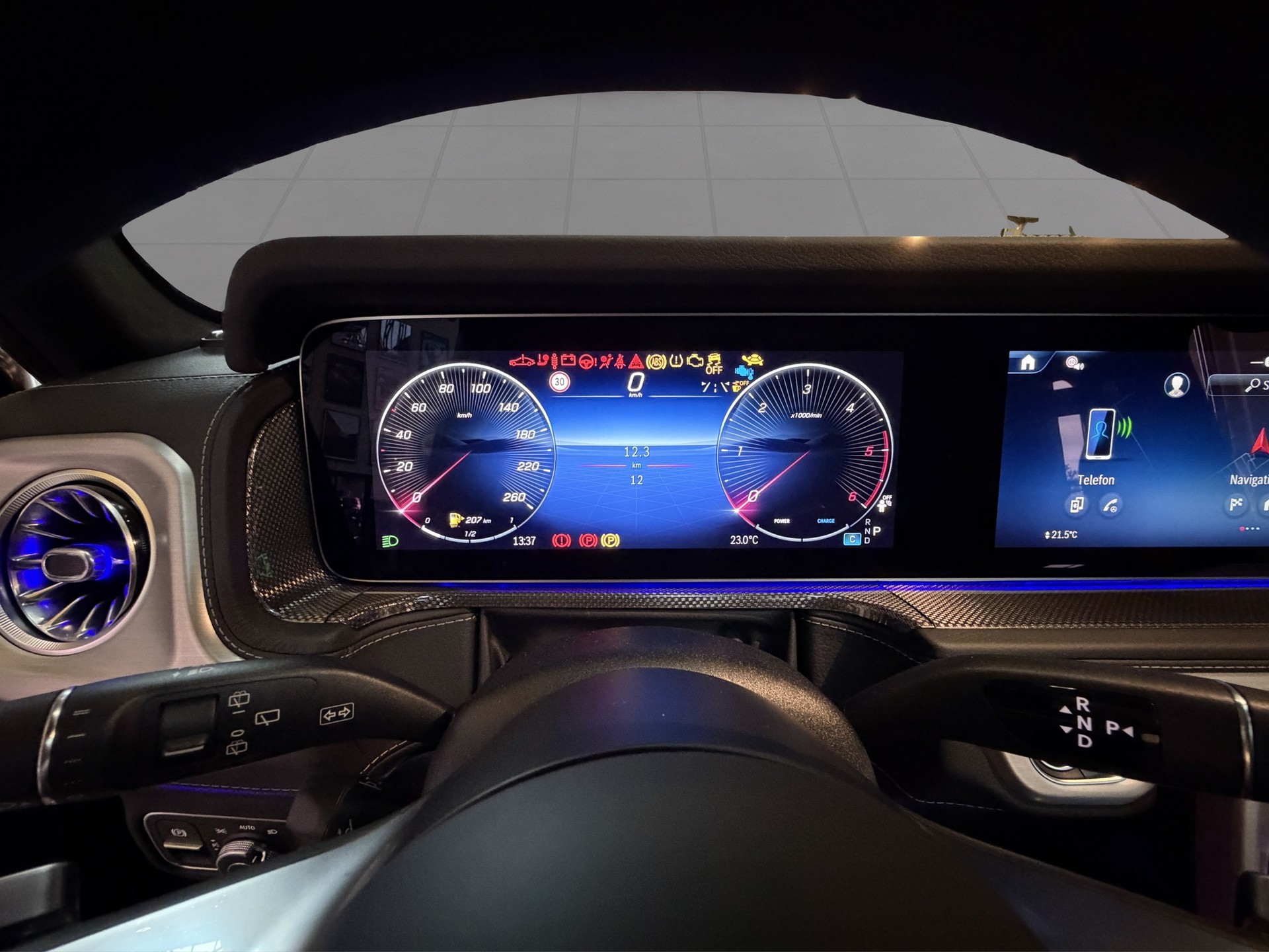 MERCEDES-BENZ G 450d 9G-Tronic-image-14