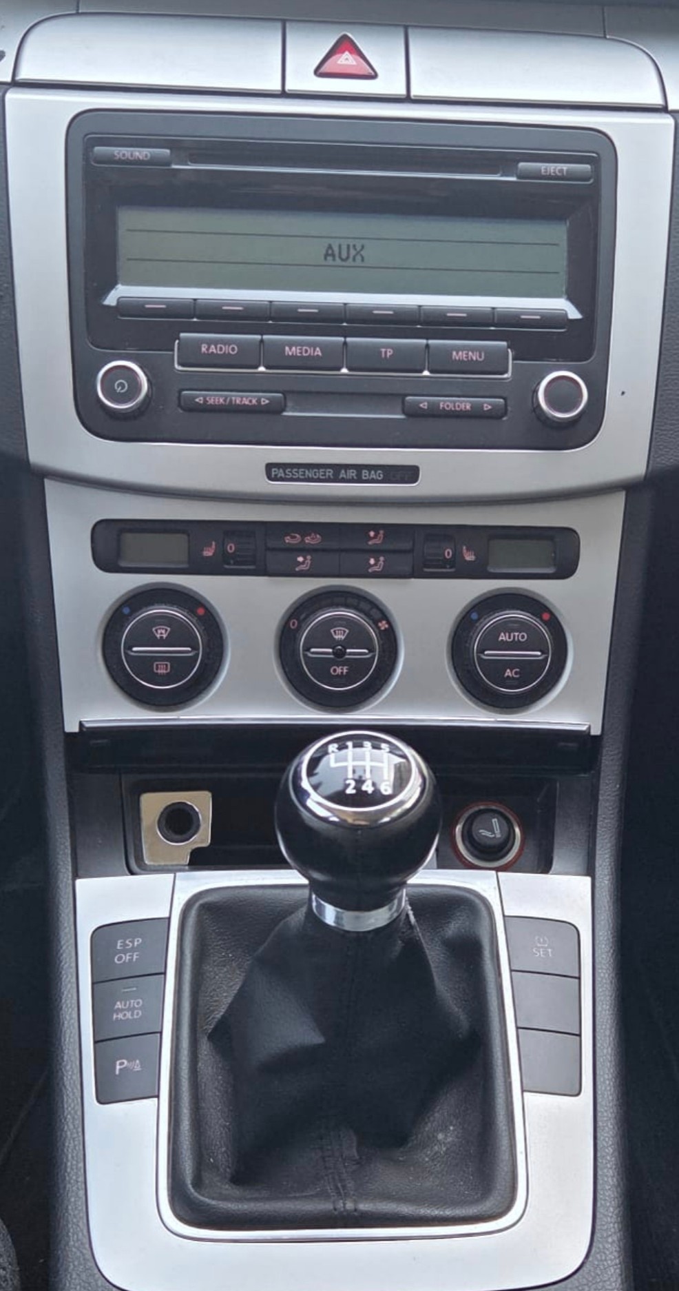 VW Passat Variant 1.8 TSI Comfortline-image-8