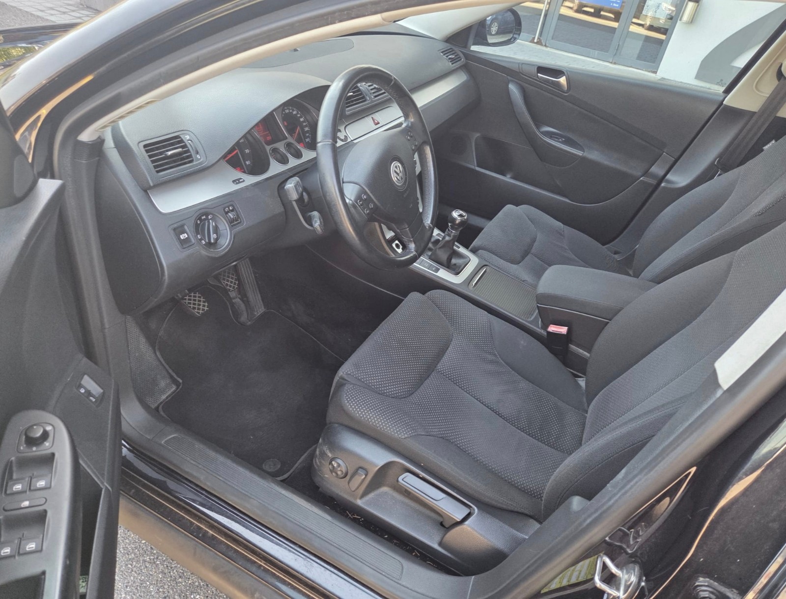 VW Passat Variant 1.8 TSI Comfortline-image-9