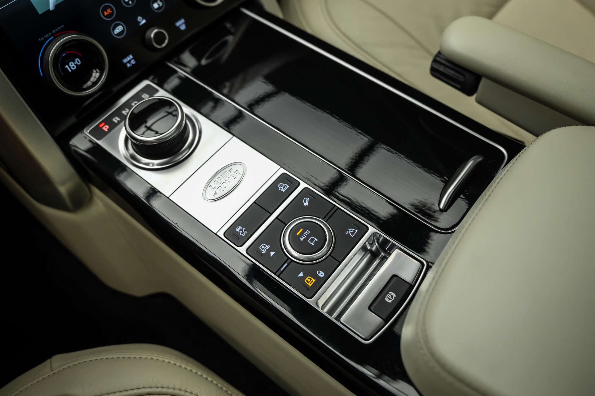 LAND ROVER Range Rover 5.0 V8 S/C * 22 ZOLL RÄDER * LEASING AB 396.- *-image-30